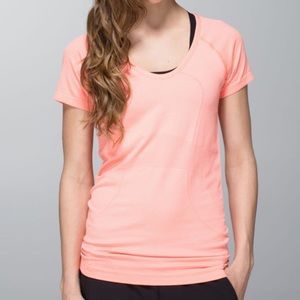 Lululemon Run: Swiftly Tech V Neck in Heathered Very Light Flare sz 4